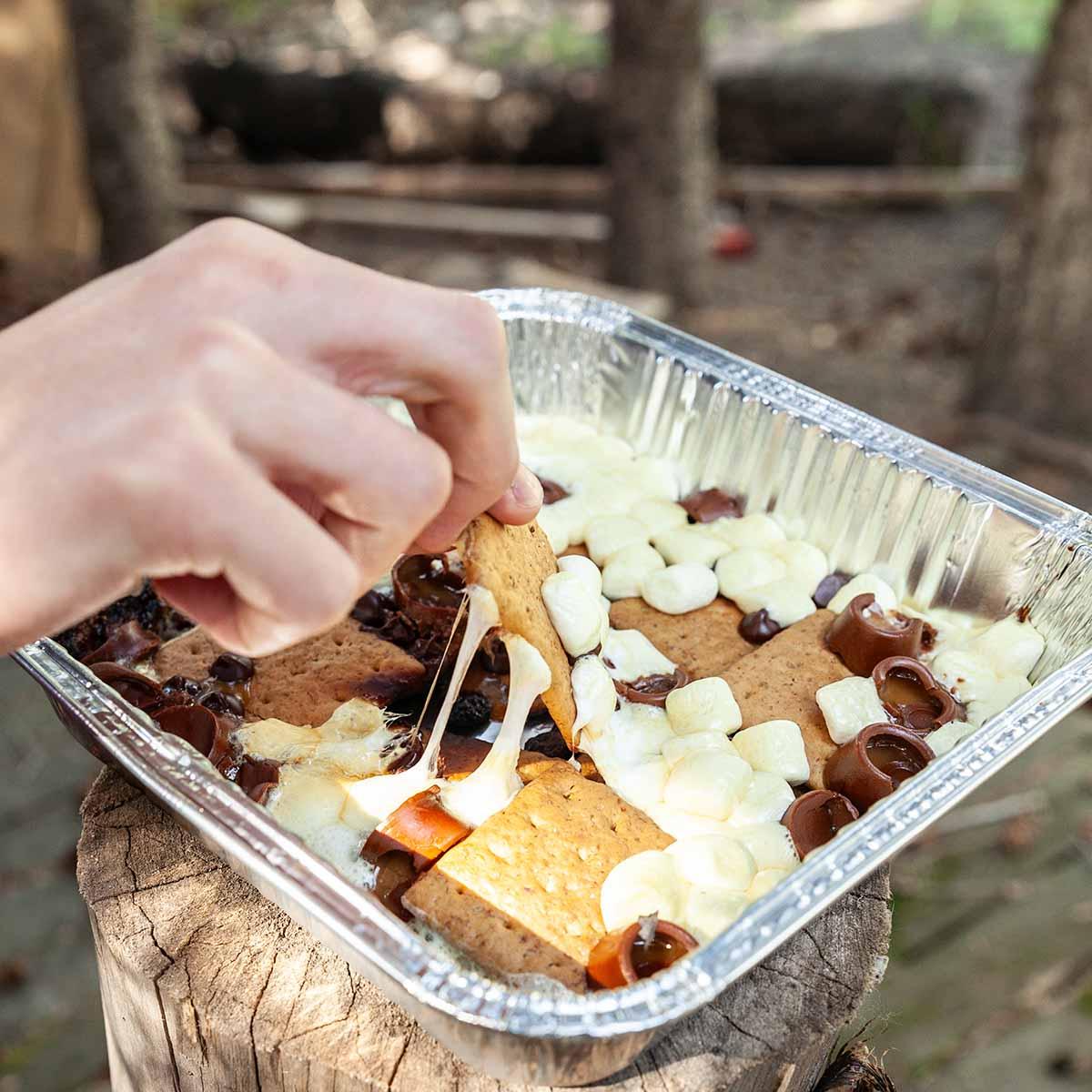 s'mores dessert nachos campfire