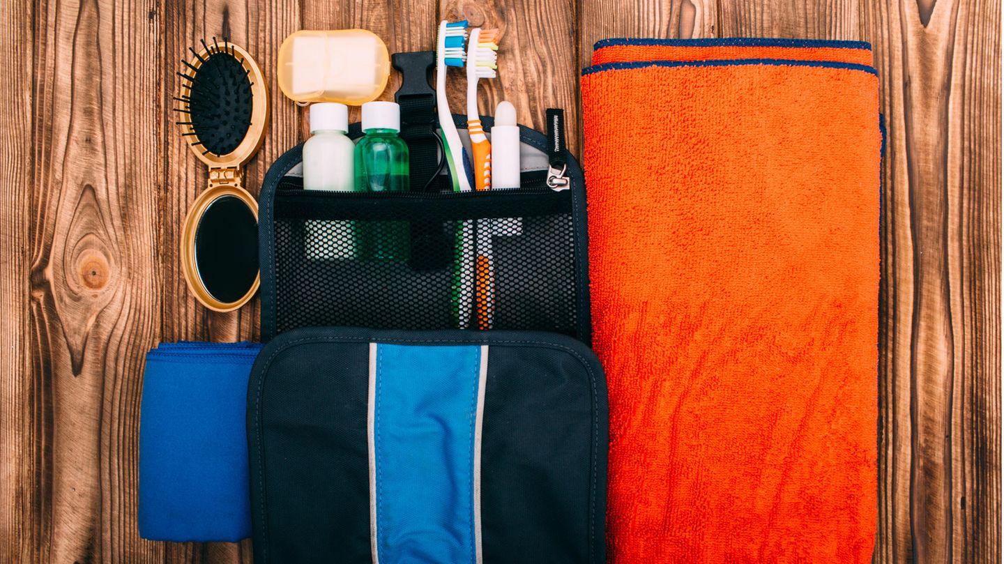 Camping checklist printable with hygiene kit and camp comfort supplies