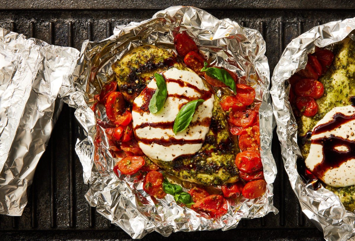 pesto chicken foil packet dinner