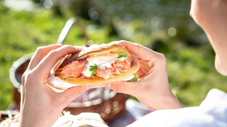 Smoked salmon camping sandwich