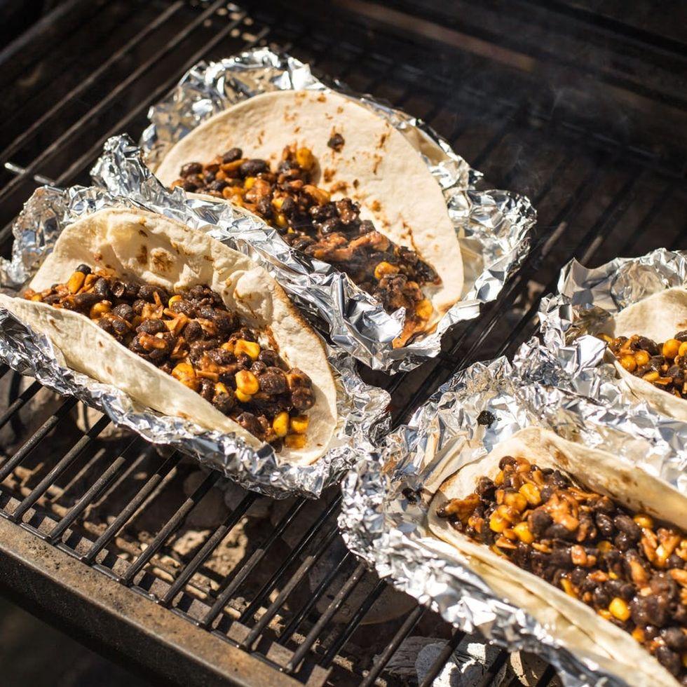 Spicy taco foil packet camp dinner